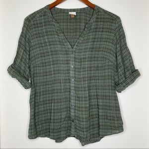 SONOMA Women's plaid button down top | size large